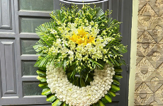 Hoa tang lễ quận 1